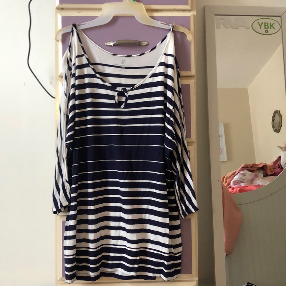 new york and company top